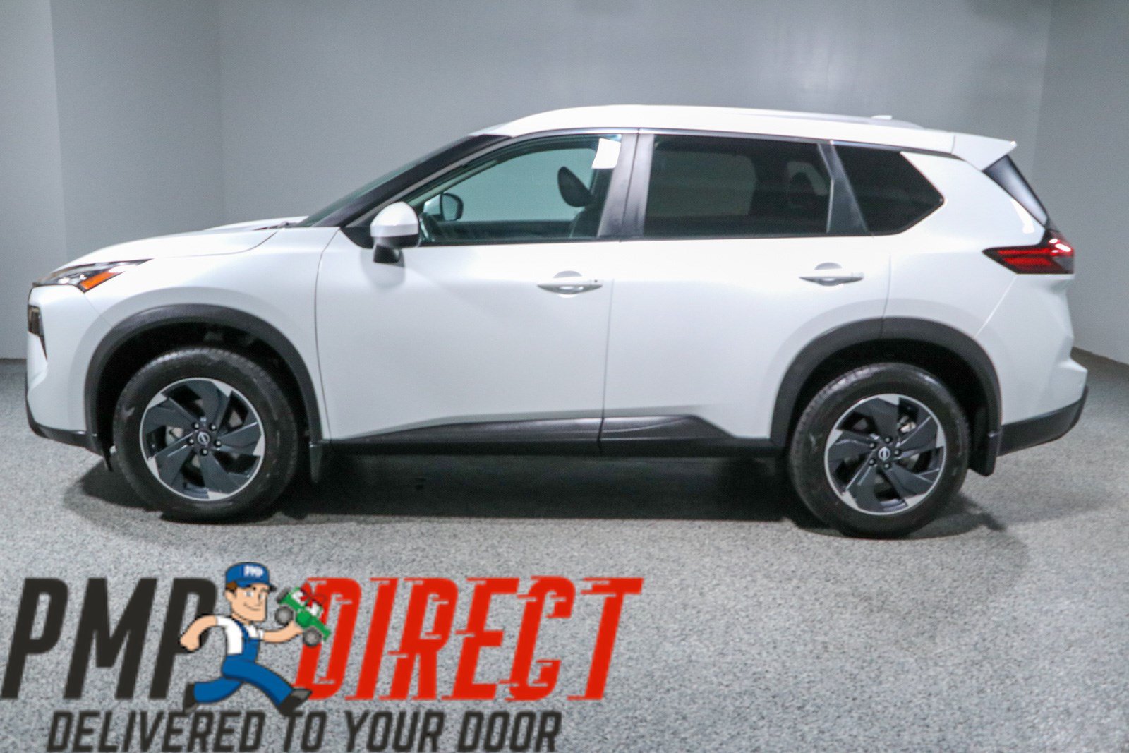 Used 2024 Nissan Rogue SV w/ SV Premium Package FWD image 10