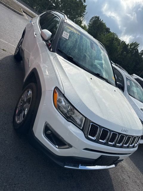 Used 2018 Jeep Compass Limited AWD/4WD image 3