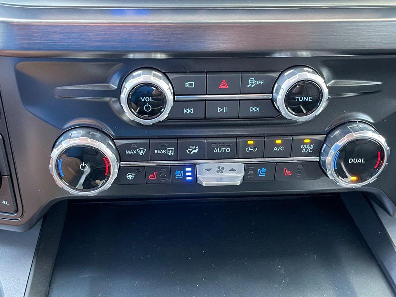 New 2025 Ford F350 Lariat image 32