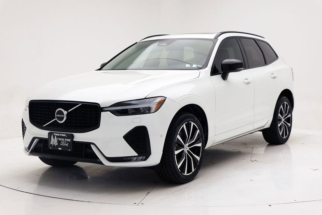 Used 2024 Volvo XC60 B5 Plus w/ Protection Package Premier video 2