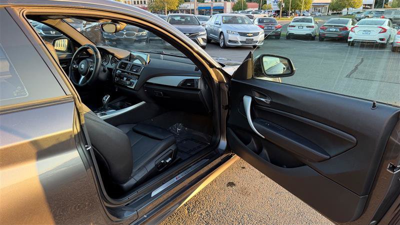 Used 2016 BMW M235i Coupe RWD image 33