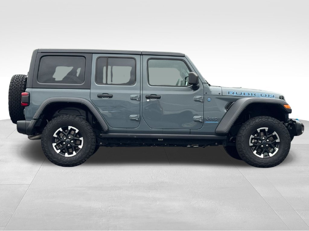 Used 2024 Jeep Wrangler Unlimited Rubicon 4xe AWD/4WD image 8