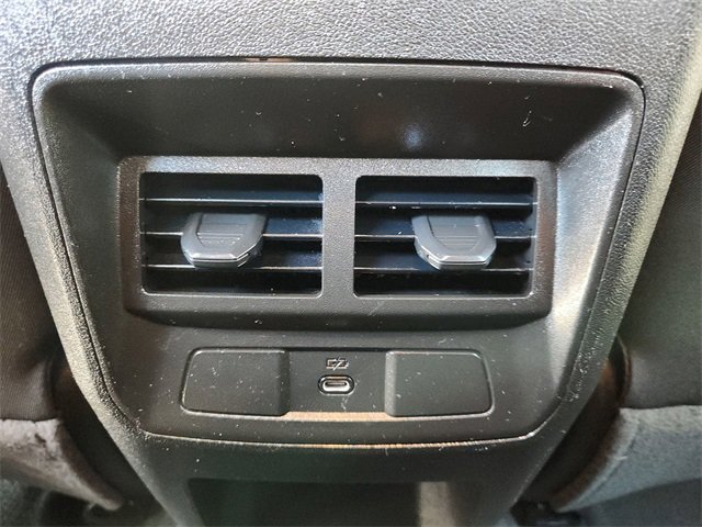 Used 2023 Chevrolet Colorado LT w/ LT Convenience Package image 20