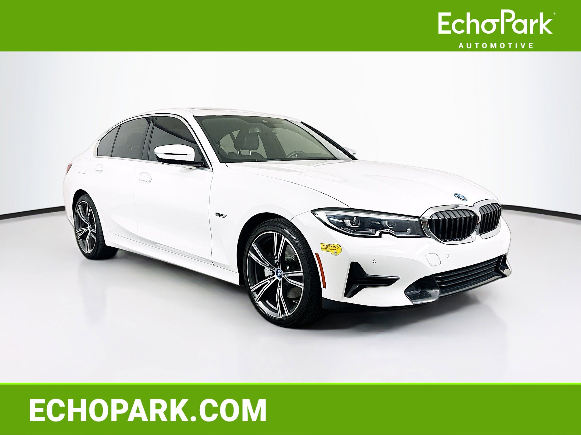 Used 2022 BMW 330e w/ Premium Package RWD image 1
