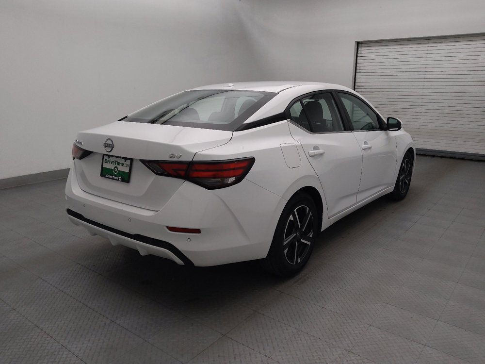 Used 2024 Nissan Sentra SV FWD image 9
