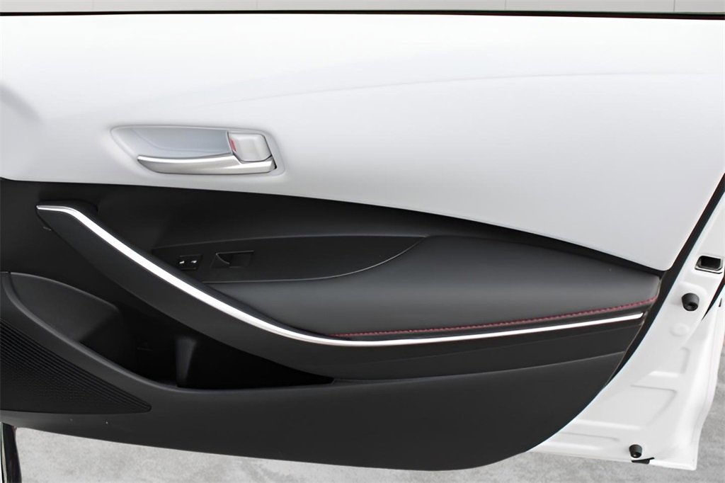 Certified 2024 Toyota Corolla SE image 27