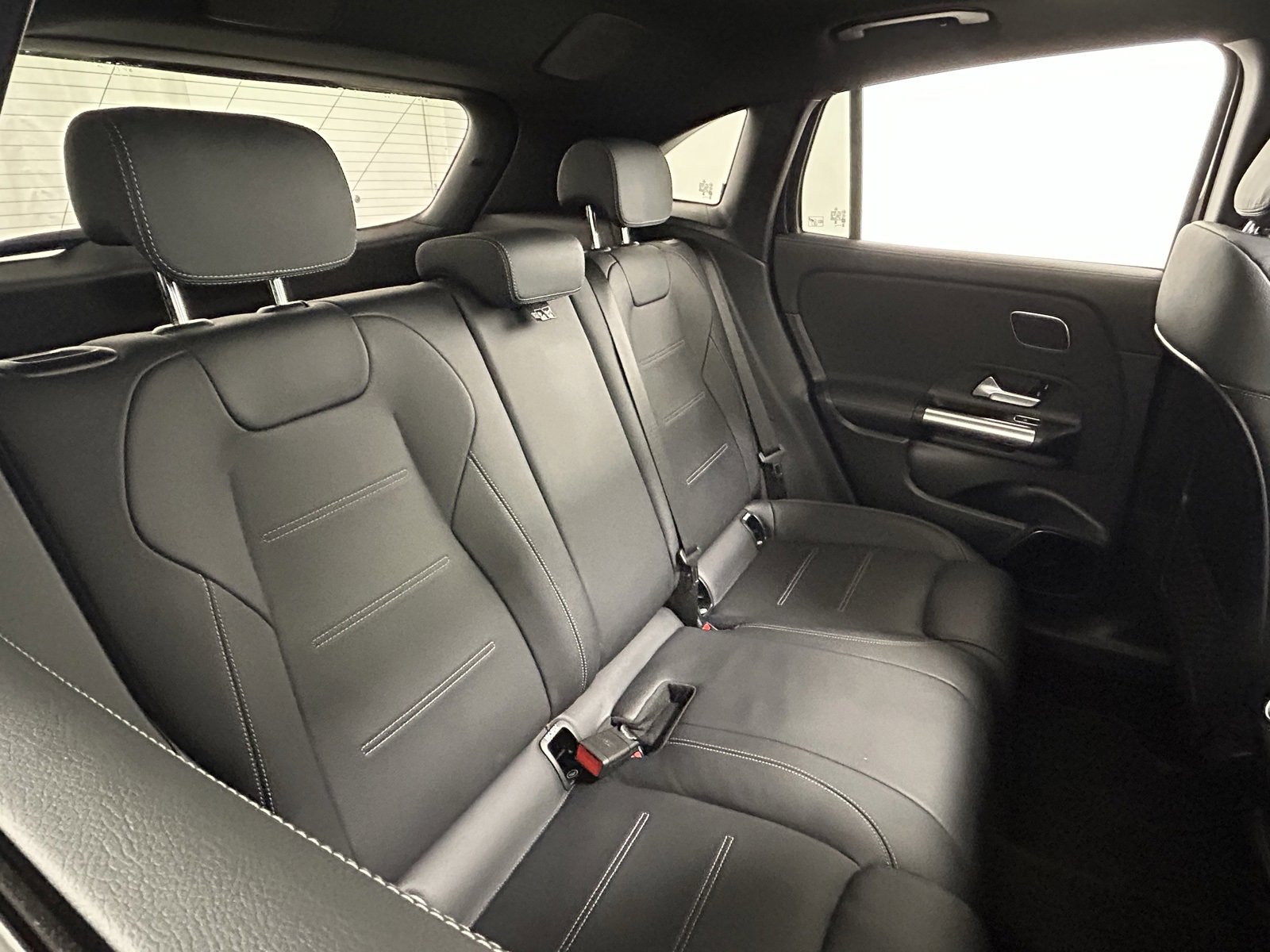 Used 2024 Mercedes-Benz GLA 35 AMG GLA 35 AMG image 41