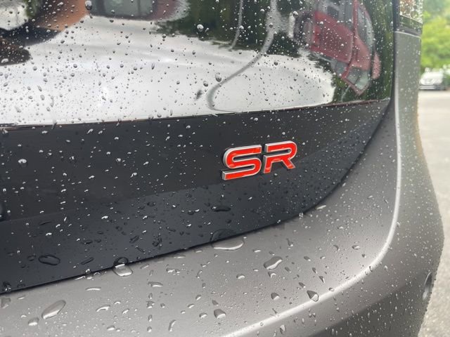 New 2025 Nissan Kicks SR image 10