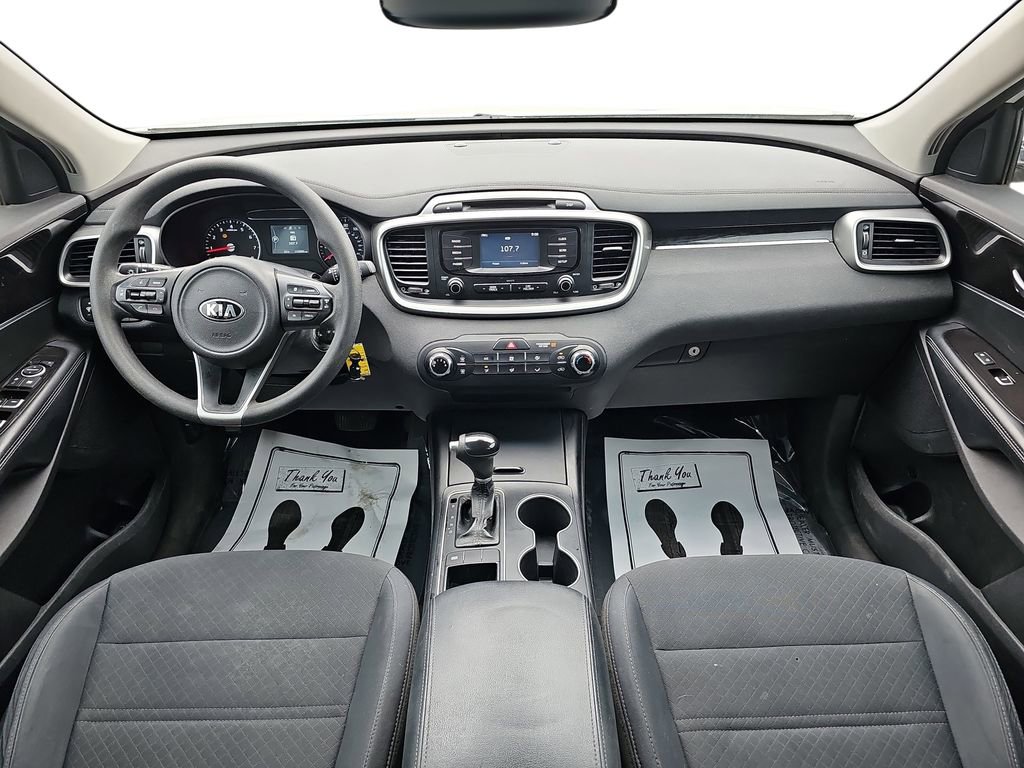 Used 2017 Kia Sorento FWD image 13