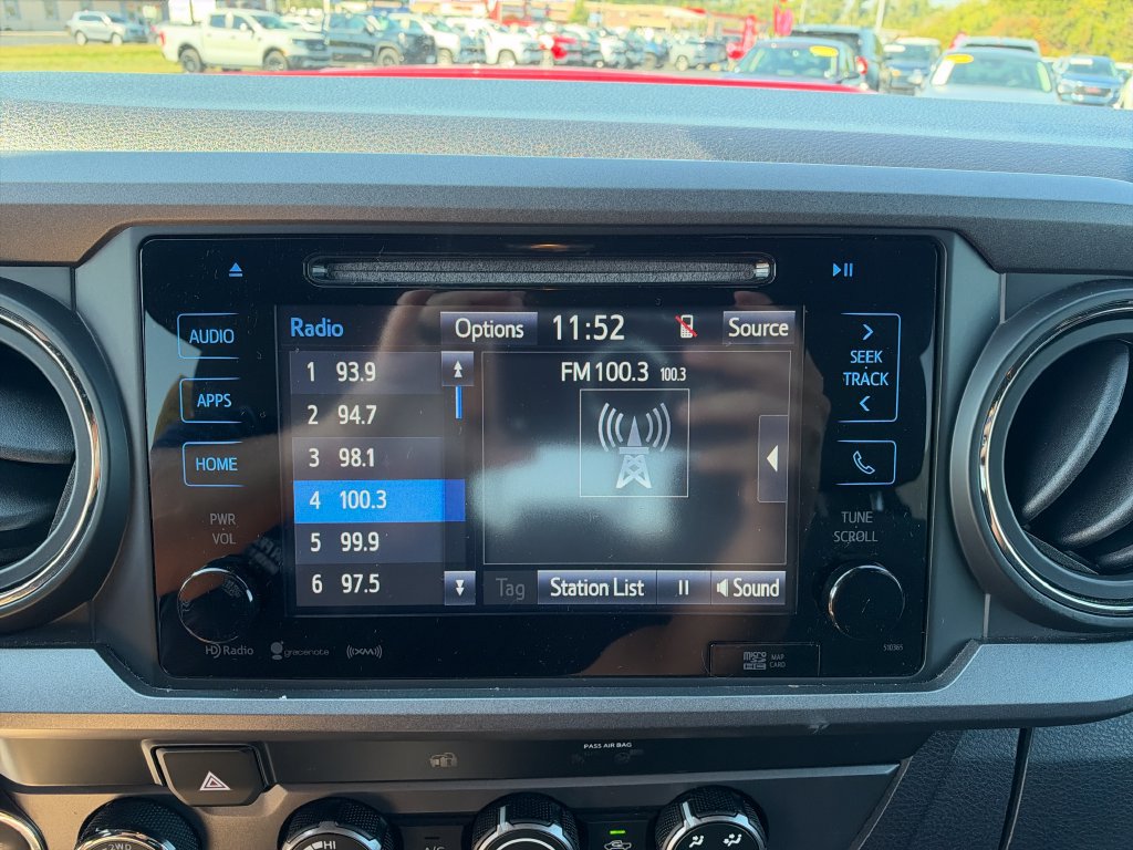 Used 2019 Toyota Tacoma TRD Sport AWD/4WD image 22