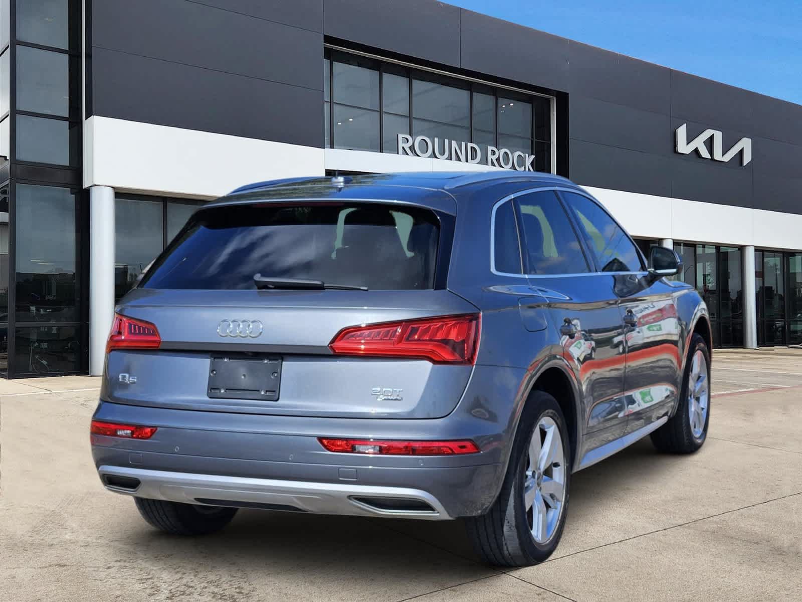 Used 2018 Audi Q5 2.0T Premium Plus w/ Premium Plus Package AWD/4WD image 6