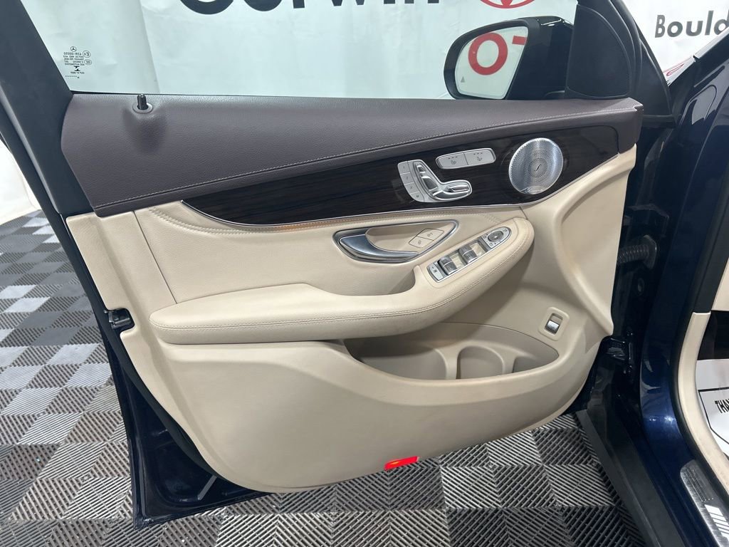 Used 2019 Mercedes-Benz GLC 43 AMG 4MATIC image 21