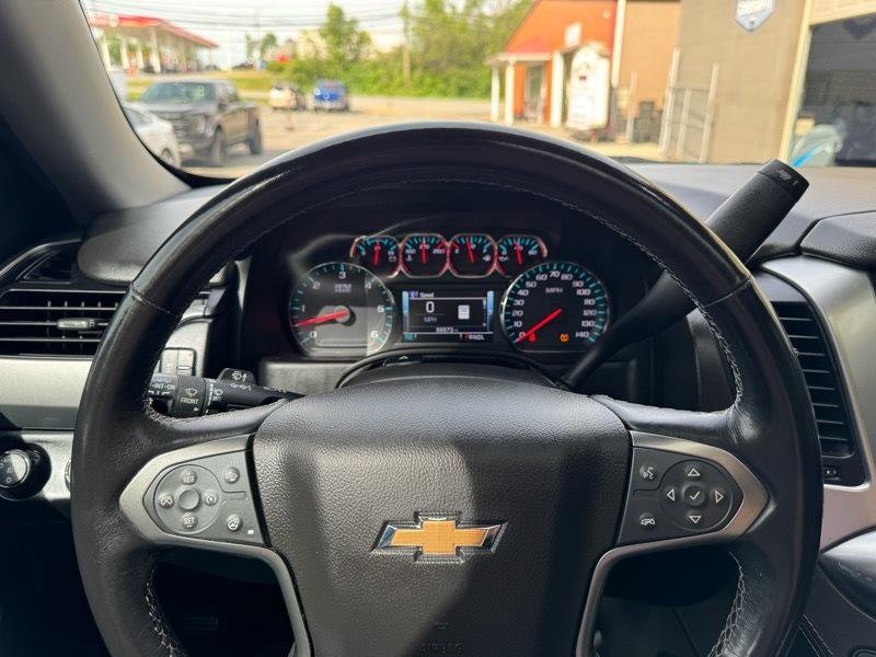 Used 2020 Chevrolet Tahoe LT AWD/4WD image 16