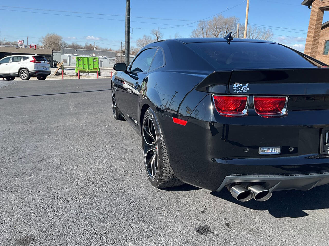 Used 2013 Chevrolet Camaro SS w/ RS Package image 10