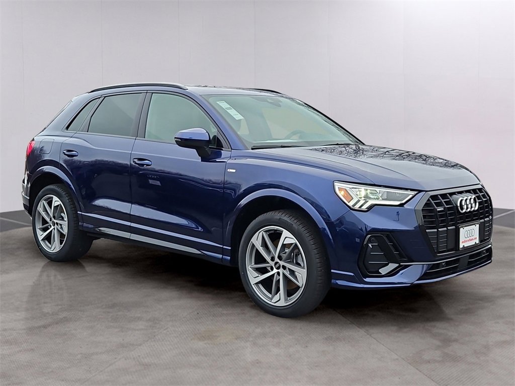 New 2025 Audi Q3 2.0T Premium image 2