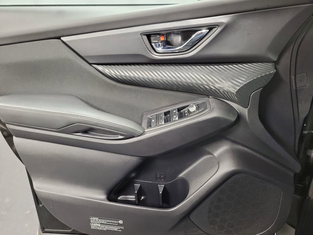 Used 2024 Subaru Ascent Premium w/ Convenience Package image 21