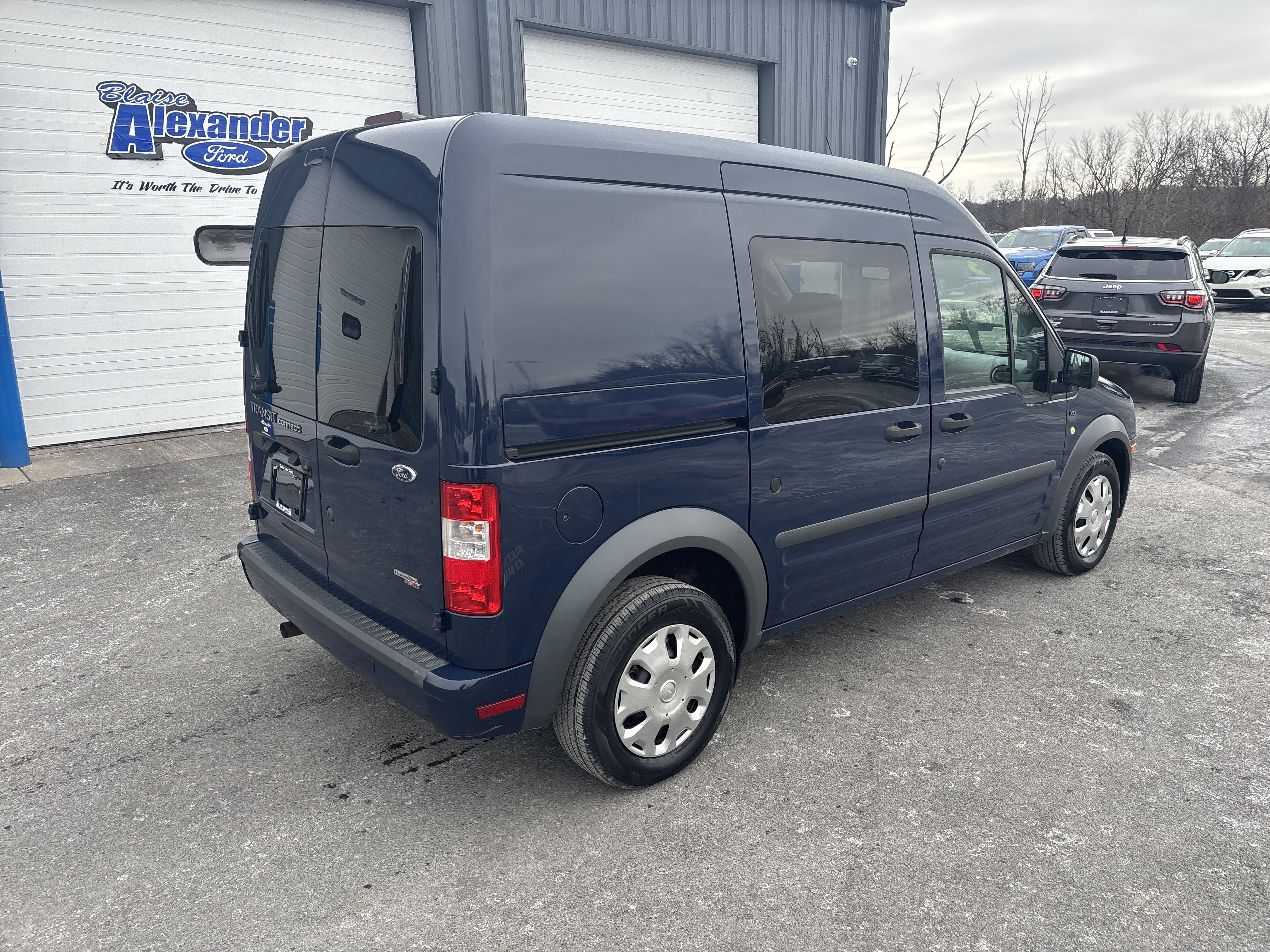 Used 2013 Ford Transit Connect XLT video 3