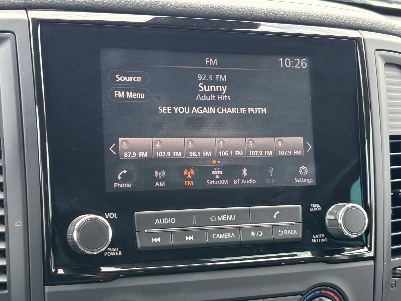 Used 2024 Nissan Titan SV image 26