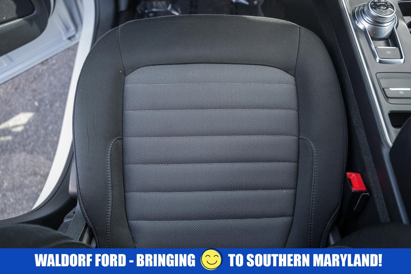 Used 2022 Ford Edge SE w/ Black Appearance Package AWD/4WD image 28