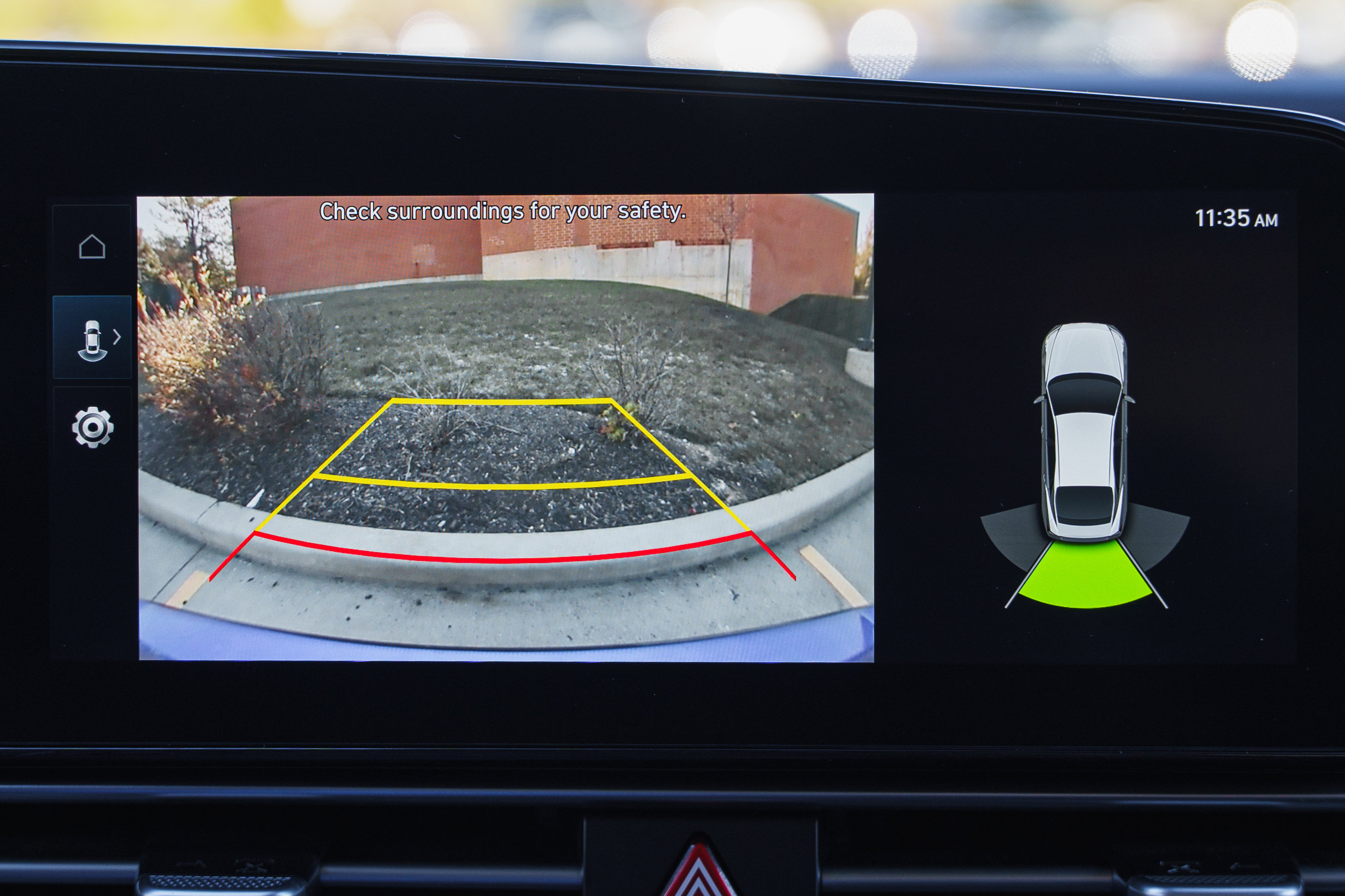 Used 2023 Hyundai Elantra Limited image 15