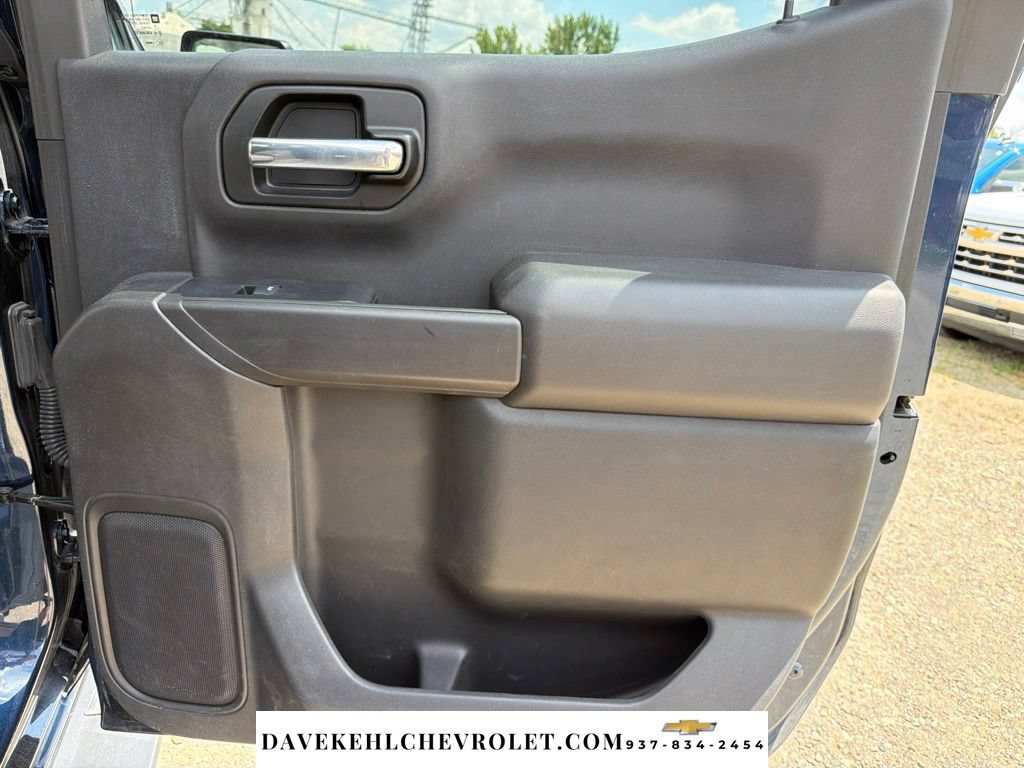 Used 2021 Chevrolet Silverado 1500 Custom AWD/4WD image 18