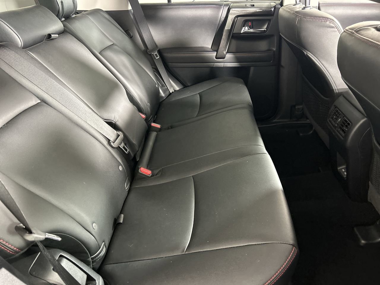 Used 2024 Toyota 4Runner TRD Off-Road Premium w/ Off Road Premium Plus Package AWD/4WD image 26