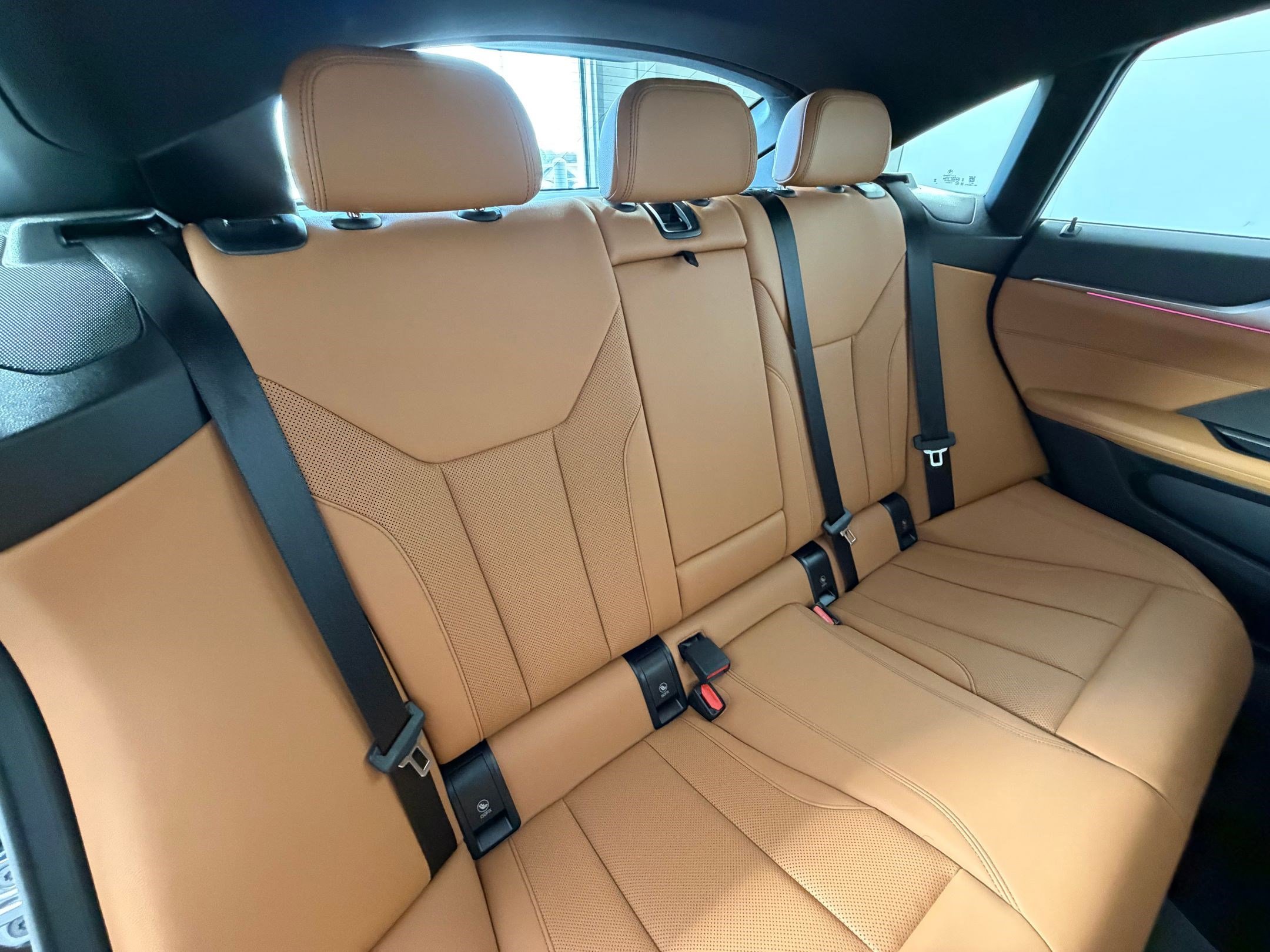 Used 2025 BMW 430i w/ Premium Package image 33