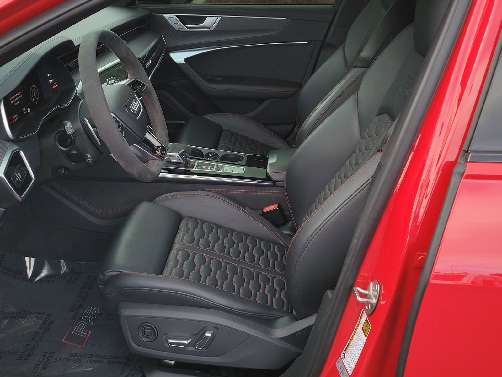 Used 2022 Audi RS 6 image 6