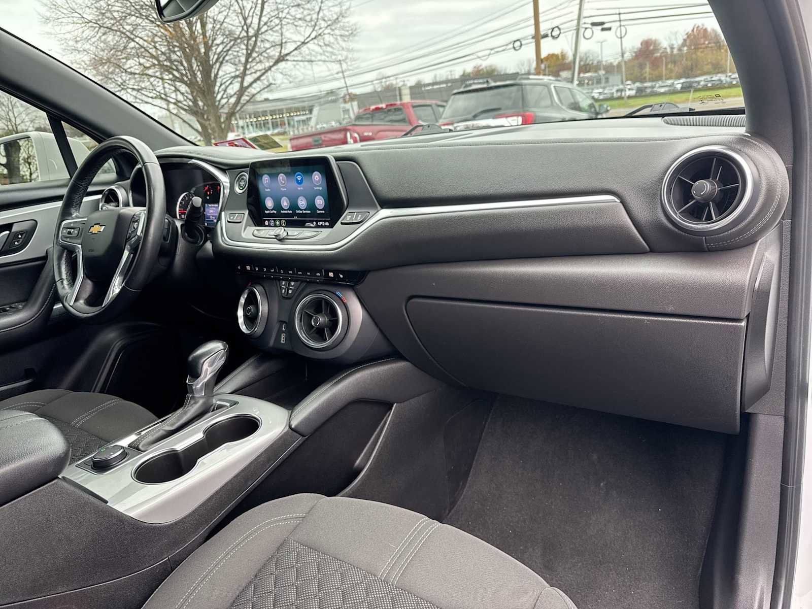 Used 2020 Chevrolet Blazer LT image 16