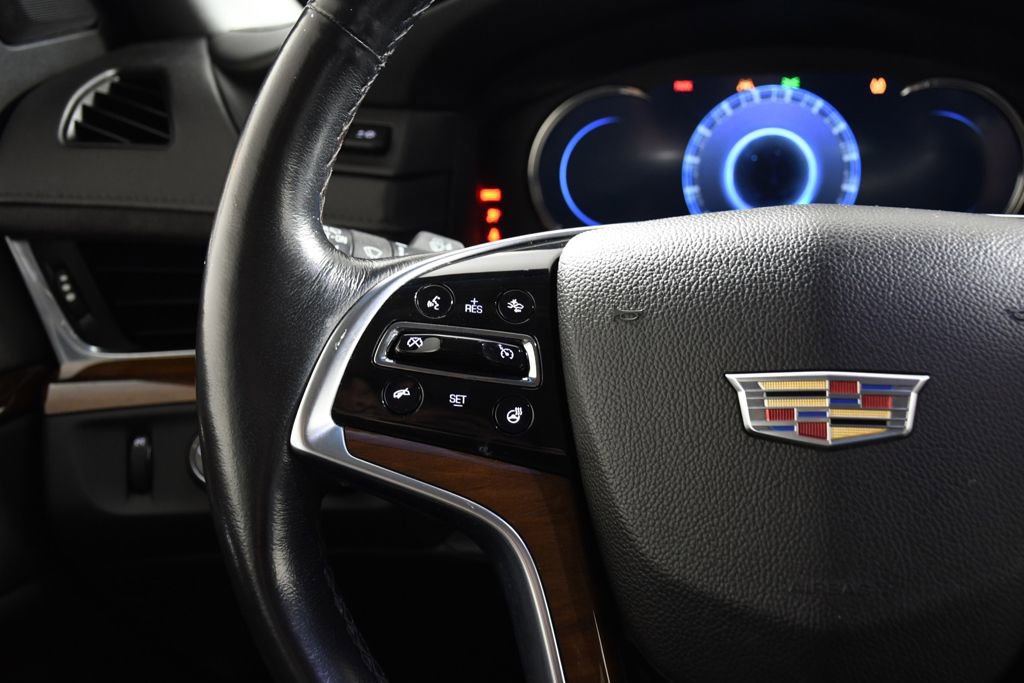 Used 2017 Cadillac Escalade Luxury image 29