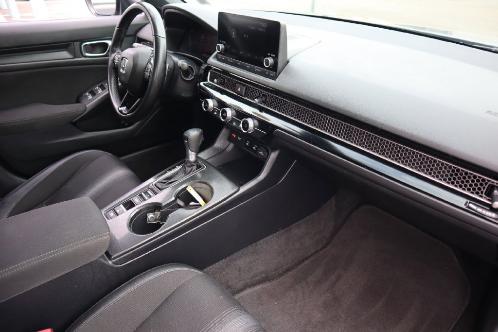 Used 2025 Honda Civic Sport image 26