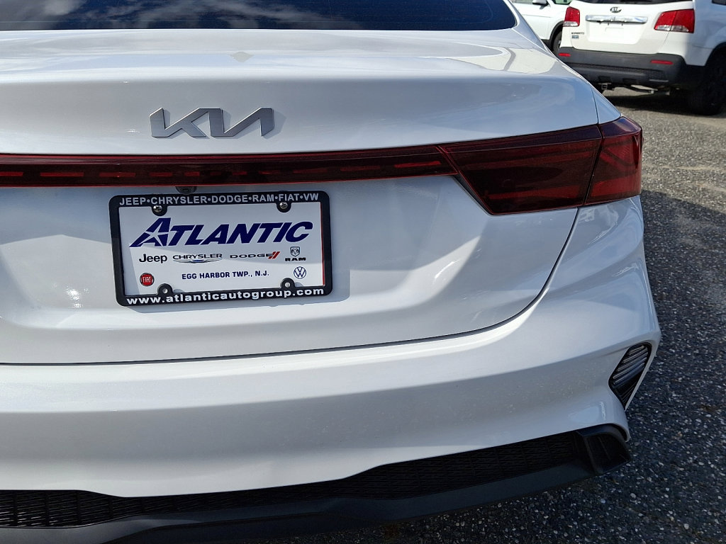 Used 2023 Kia Forte LXS image 16