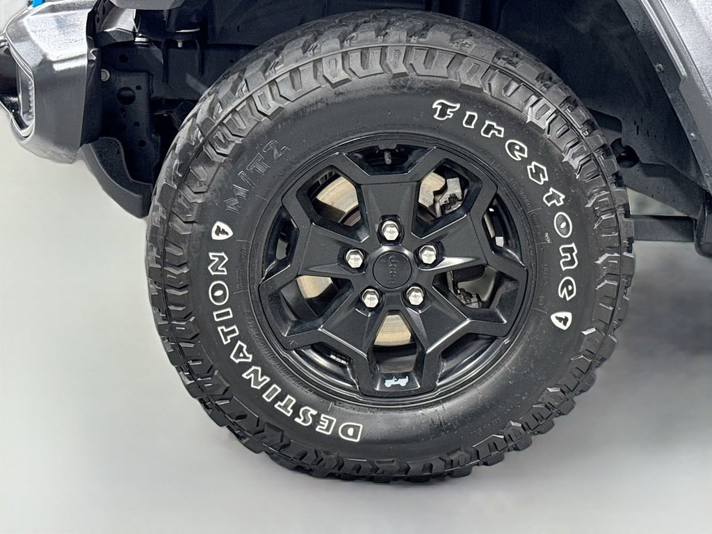 Used 2023 Jeep Wrangler Unlimited w/ Cold Weather Group AWD/4WD image 11