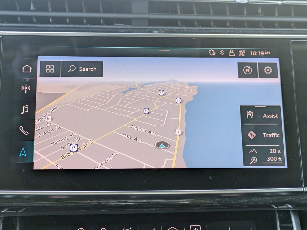 Used 2019 Audi Q8 Premium Plus w/ Premium Plus image 23