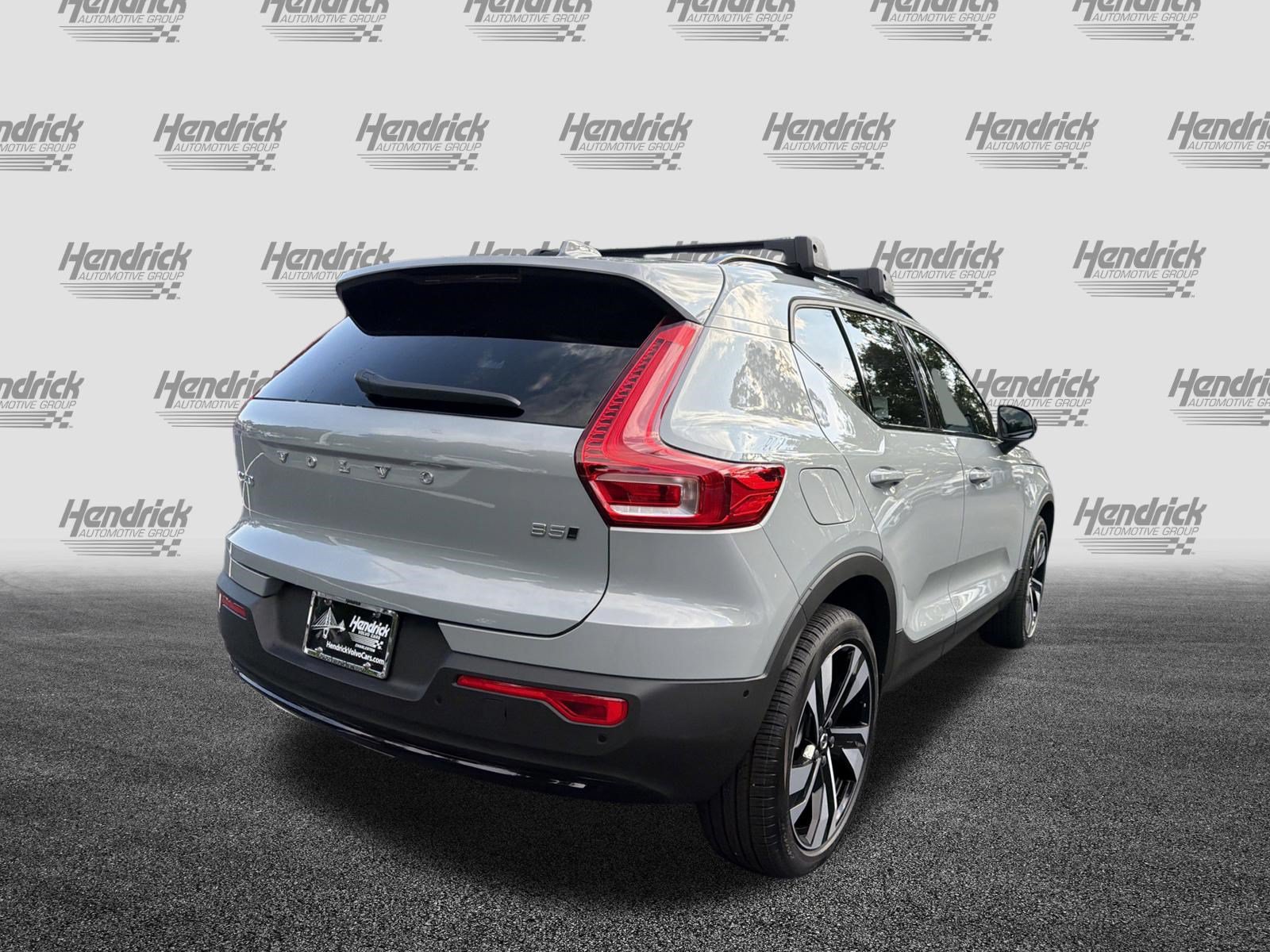 New 2026 Volvo XC40 B5 Ultra w/ Protection Package Premier AWD/4WD image 9