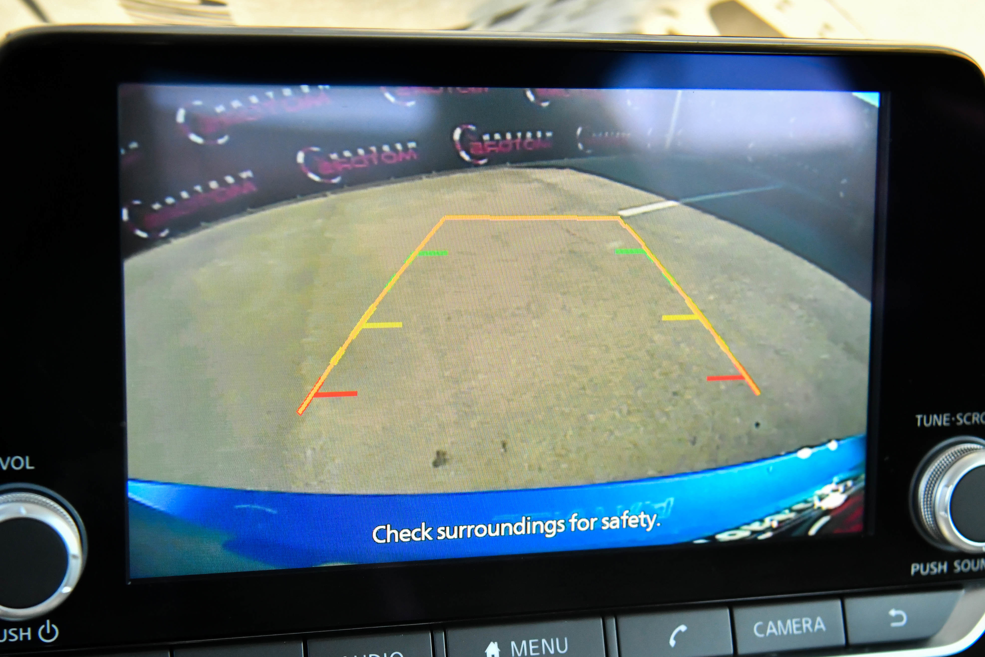 Used 2025 Nissan Sentra SV image 17