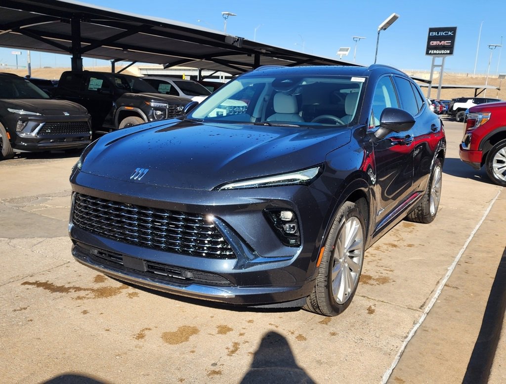 New 2026 Buick Envision Avenir image 8