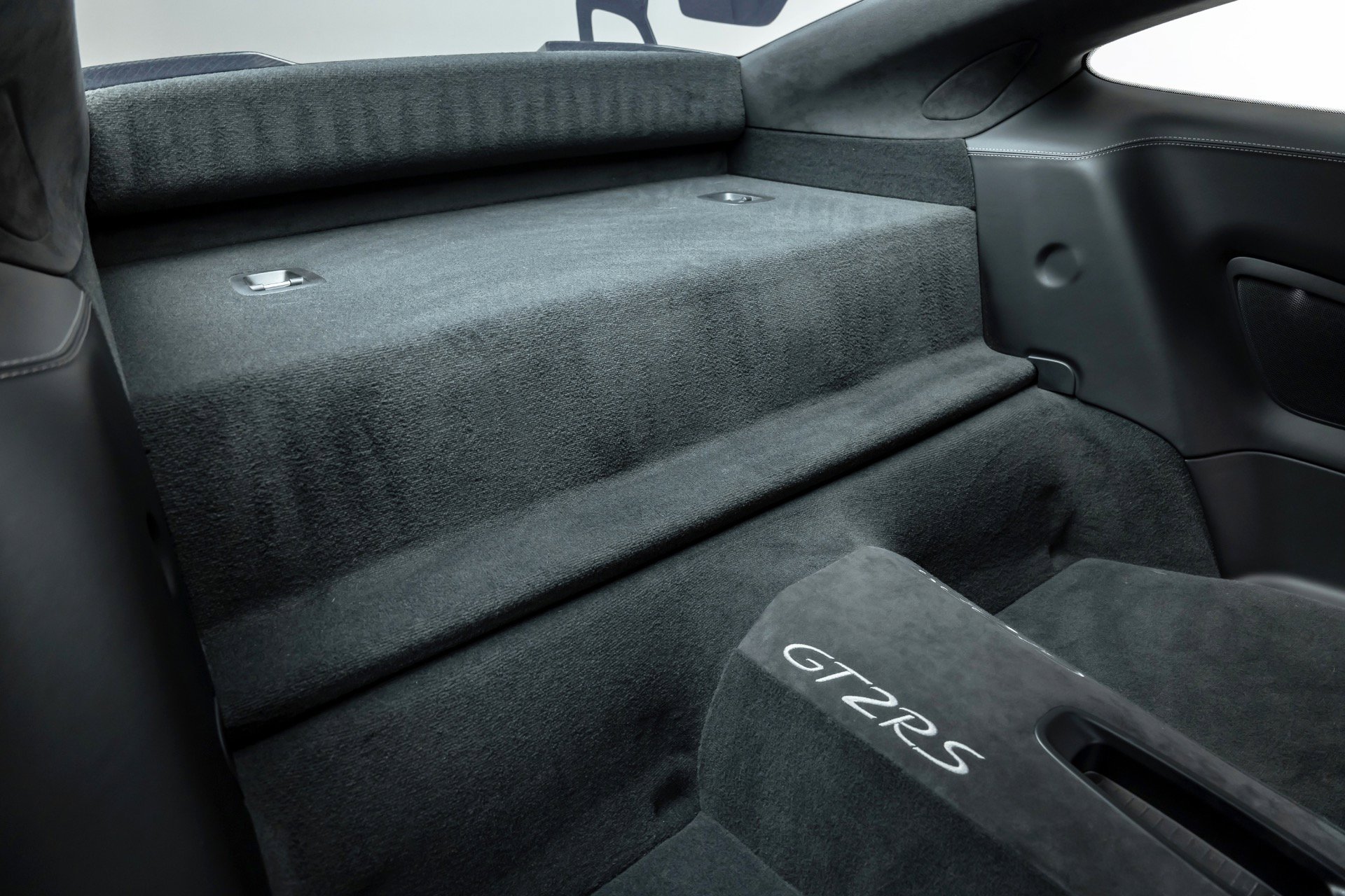 Used 2018 Porsche 911 GT2 RS image 42