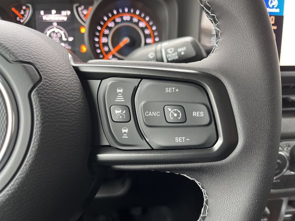 New 2026 Jeep Gladiator Sport AWD/4WD image 33