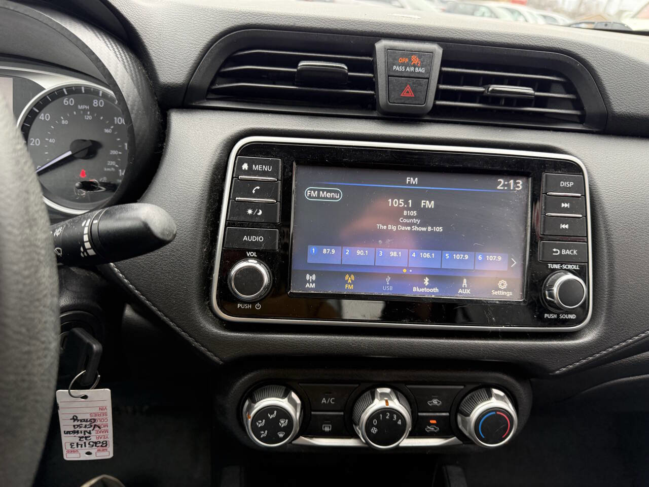 Used 2022 Nissan Versa S image 23