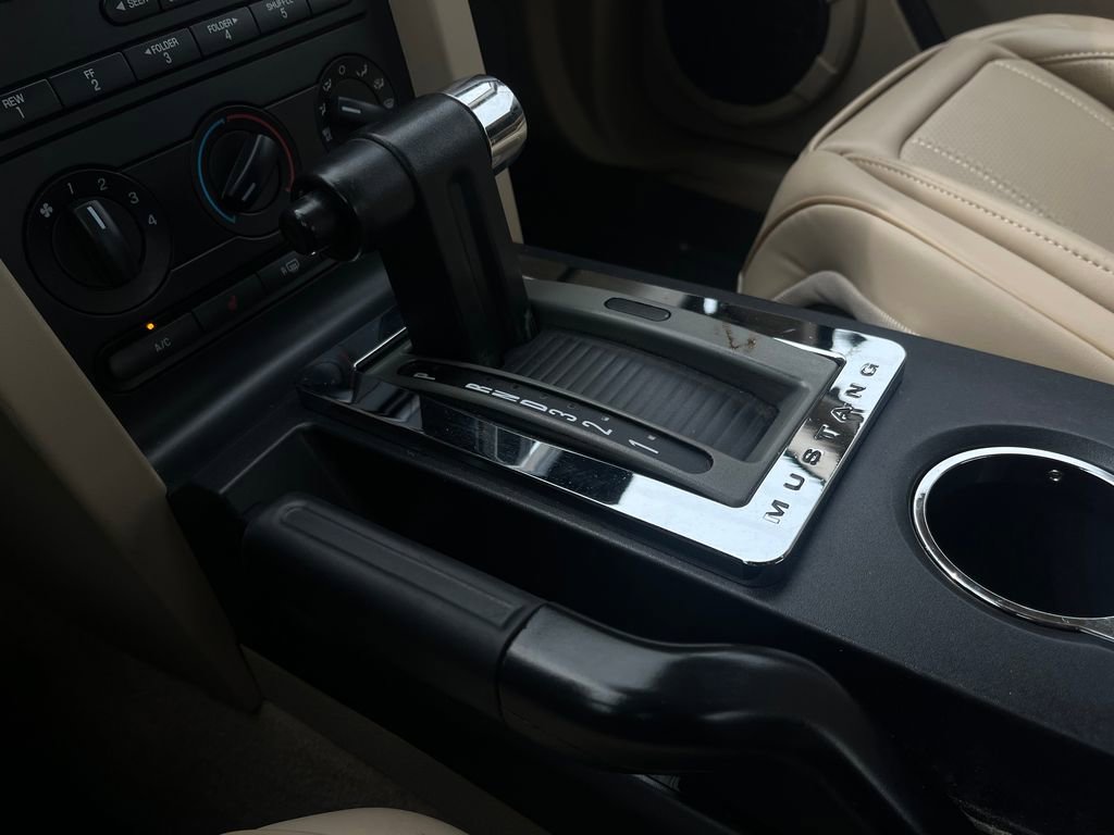 Used 2007 Ford Mustang GT RWD image 15