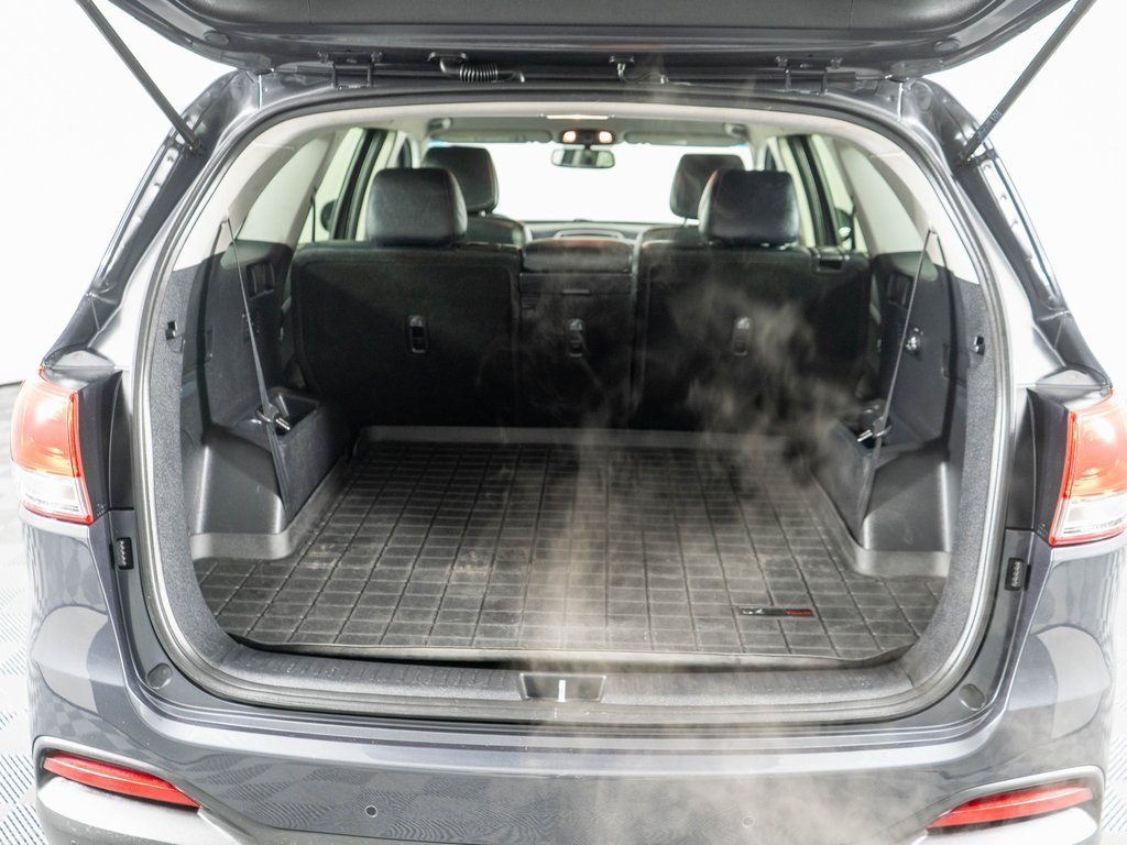 Used 2016 Kia Sorento EX image 28