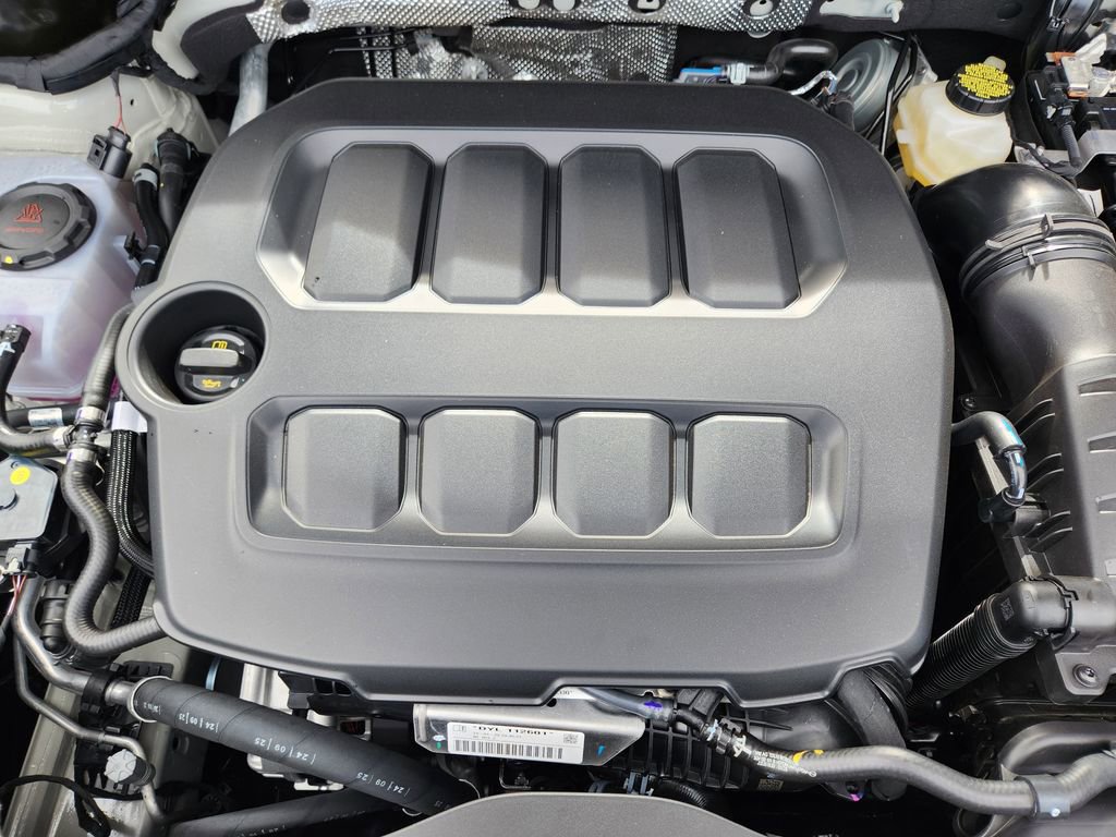 New 2026 Volkswagen Tiguan SE R-Line image 19