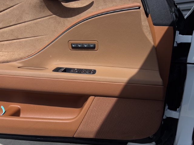 Used 2023 Lexus LC 500 Coupe w/ Sport Package RWD image 26