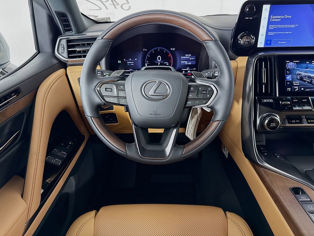 New 2025 Lexus LX 700h Luxury image 18