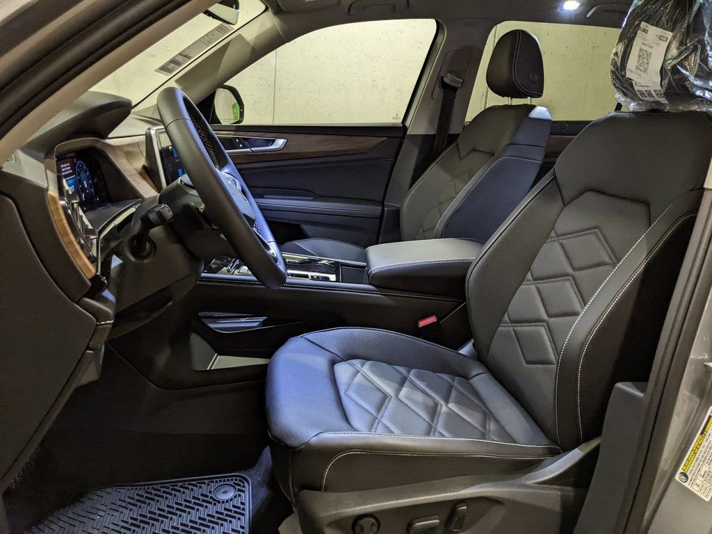 New 2026 Volkswagen Atlas SE image 11