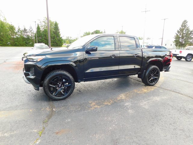 Used 2025 Chevrolet Colorado Z71 w/ Z71 Convenience Package 2 image 11