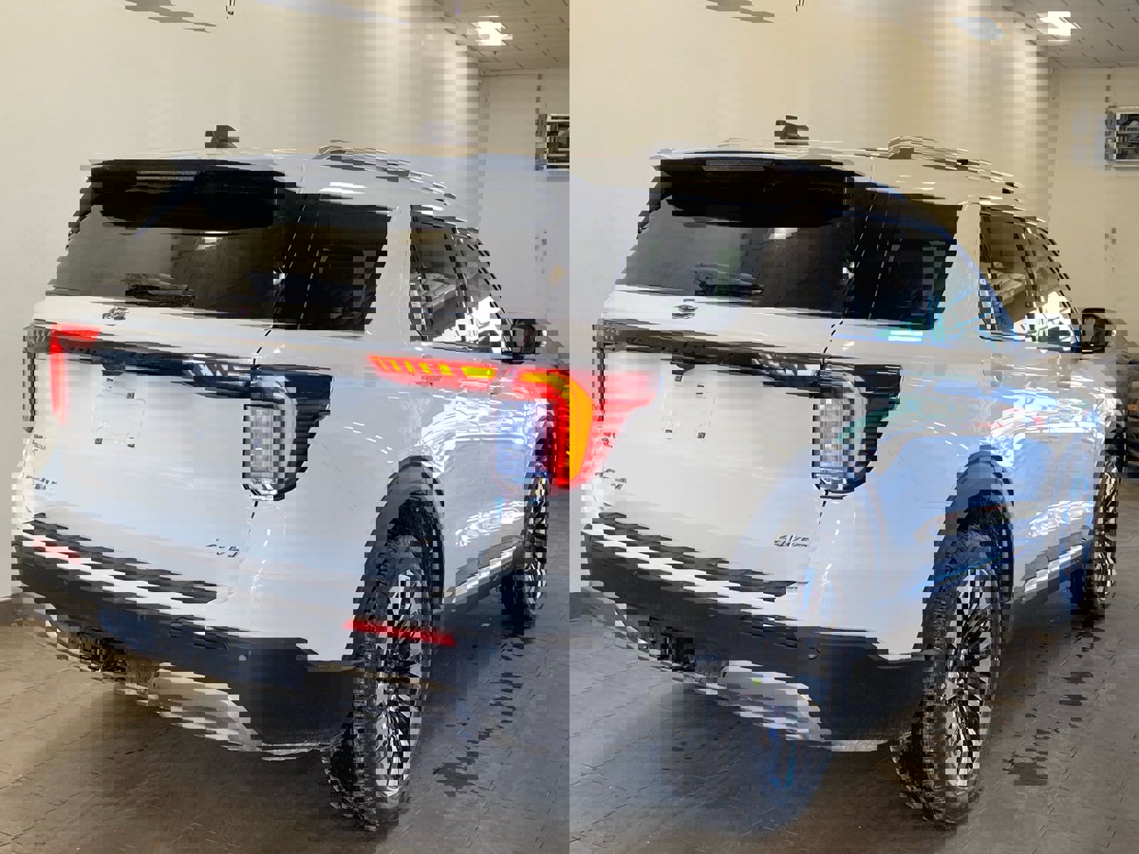 New 2026 Ford Explorer Platinum w/ LUX Leather Package image 16