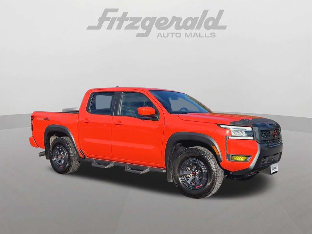 Used 2025 Nissan Frontier PRO-4X w/ Pro Convenience Package AWD/4WD image 2