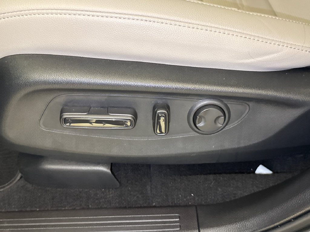 Certified 2026 Honda CR-V EX-L image 24
